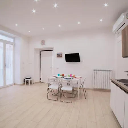 Stone House Michelle Apartment Torre Annunziata